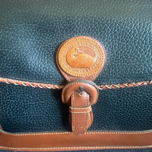 RARE VINTAGE Dooney and Bourkey Purse/ Handbag - Picture 11 of 14